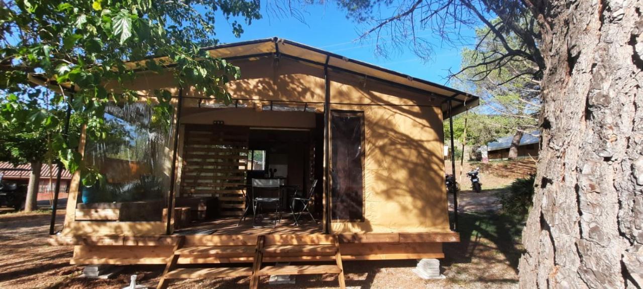 Camping Onlycamp Les Tuilleres Vercheny Exterior foto